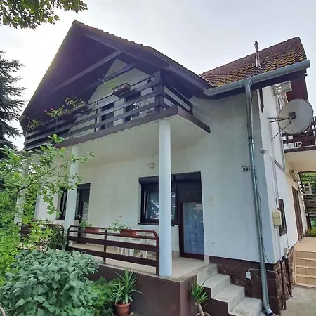 In Siofok/balaton 20030 Apartment