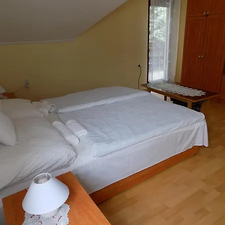 In - Balaton 20030 *